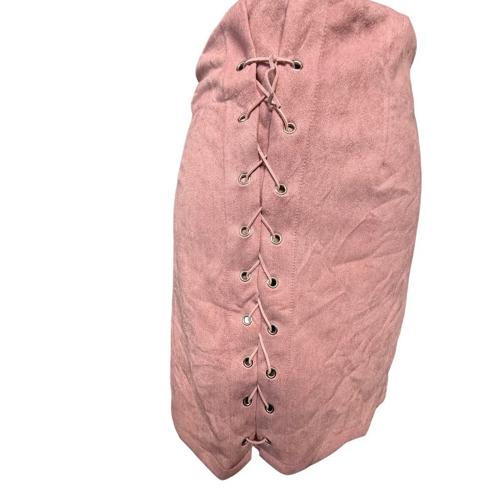 Boutique Pink Faux Suede Lace Up Mini Skirt High Waisted Pencil‎ Medium